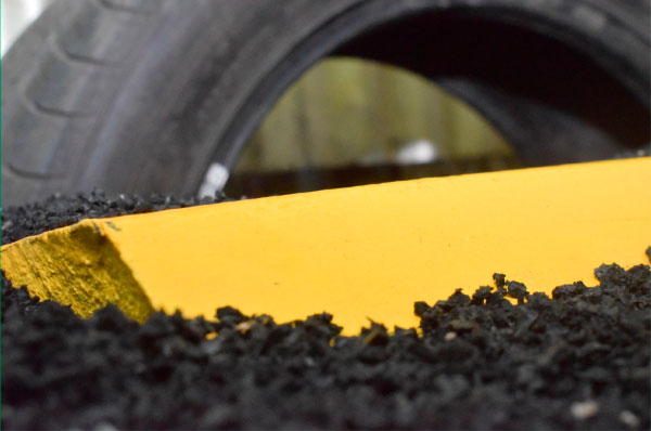 reductores de velocidad hechos con caucho